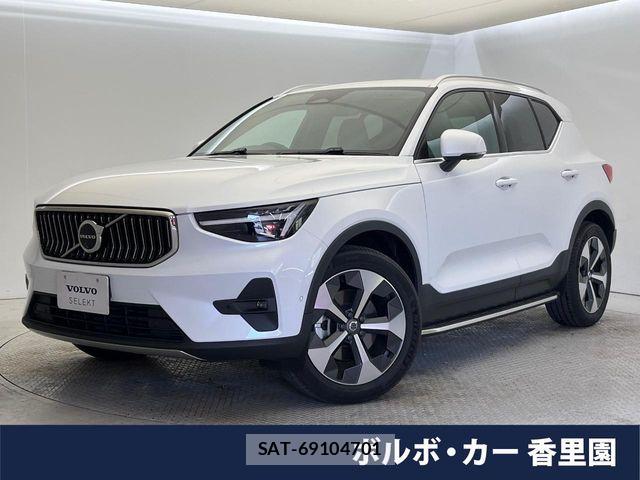 Volvo XC40 2025-07 7226815-0
