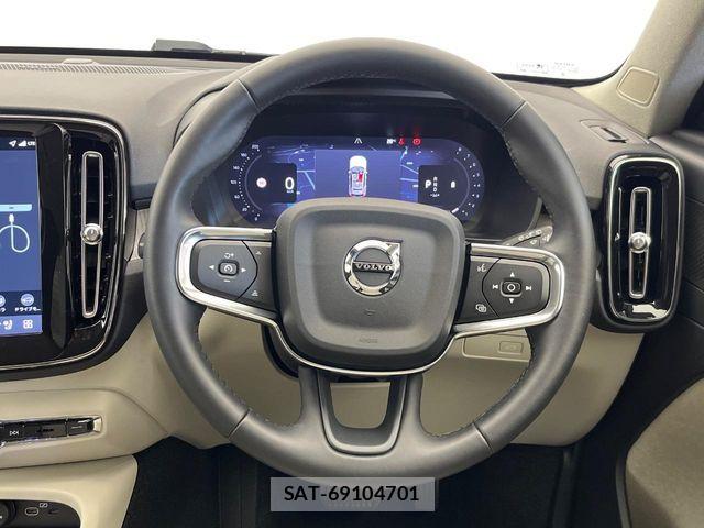 Volvo XC40 2025-07 7226815-10