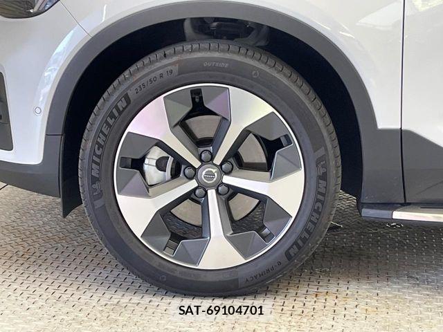 Volvo XC40 2025-07 7226815-17