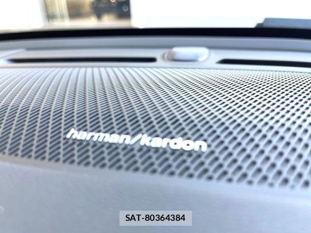 Volvo XC40 2024-04 7226810-5
