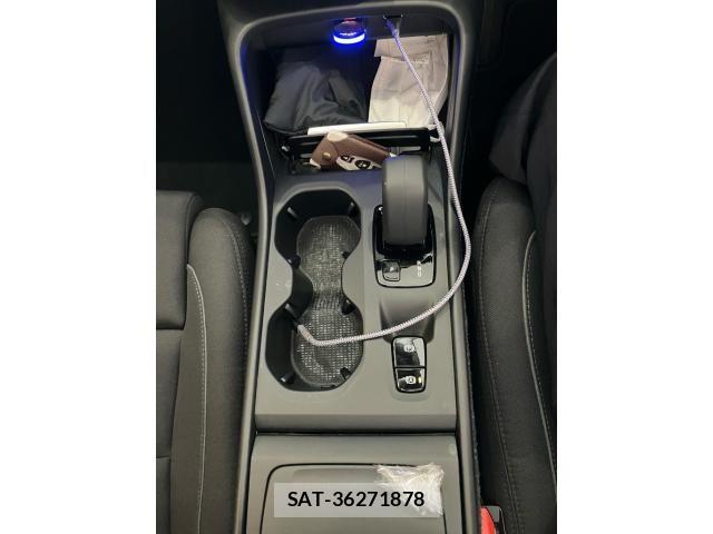 Volvo XC40 2021-09 7252752-22