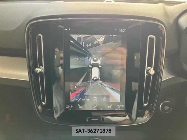 Volvo XC40 2021-09 7252752-26