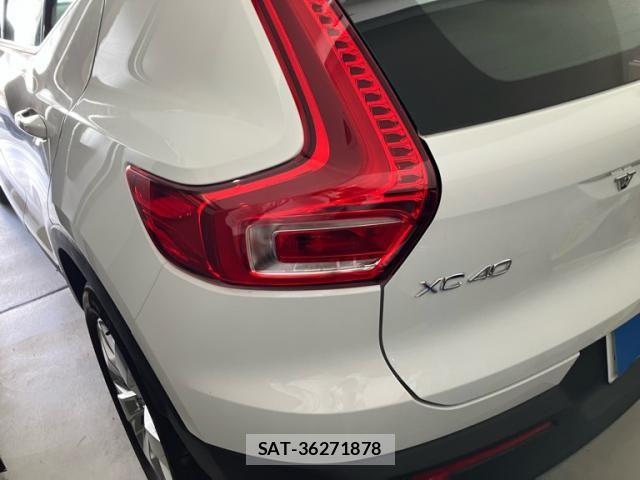 Volvo XC40 2021-09 7252752-4