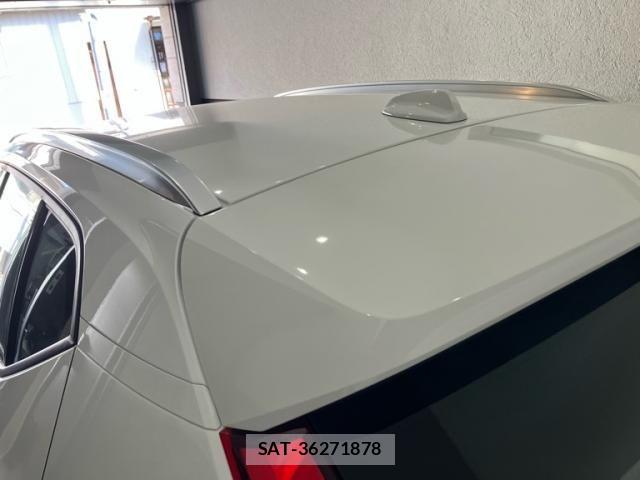 Volvo XC40 2021-09 7252752-5