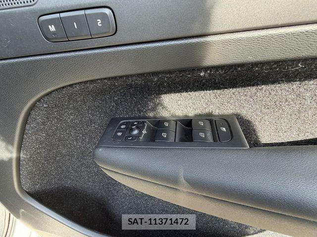 Volvo XC40 2019-09 7252764-11