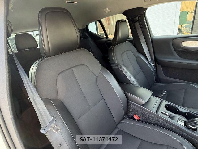 Volvo XC40 2019-09 7252764-12