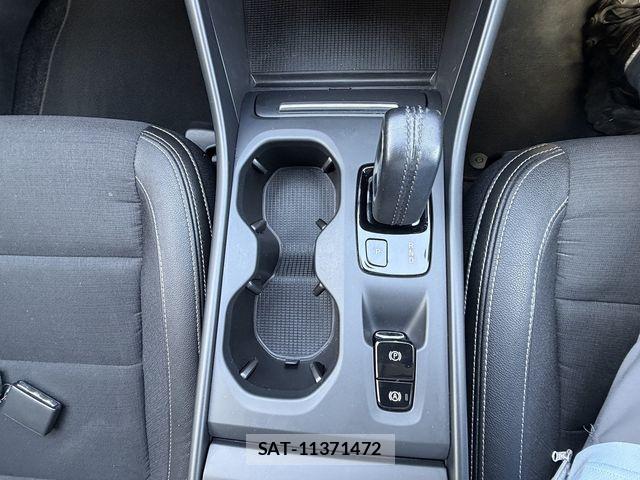 Volvo XC40 2019-09 7252764-23