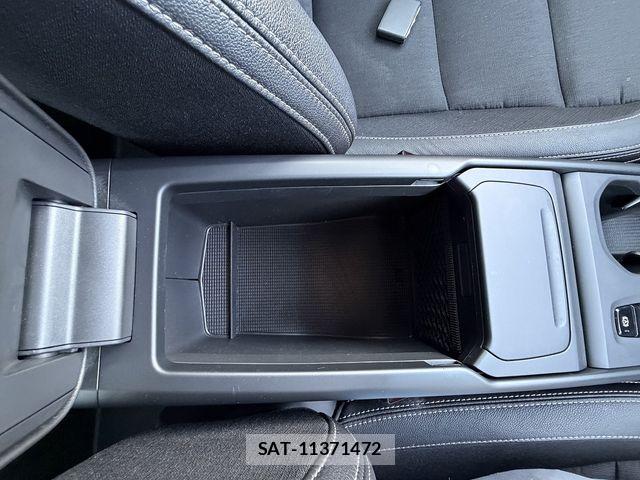 Volvo XC40 2019-09 7252764-25
