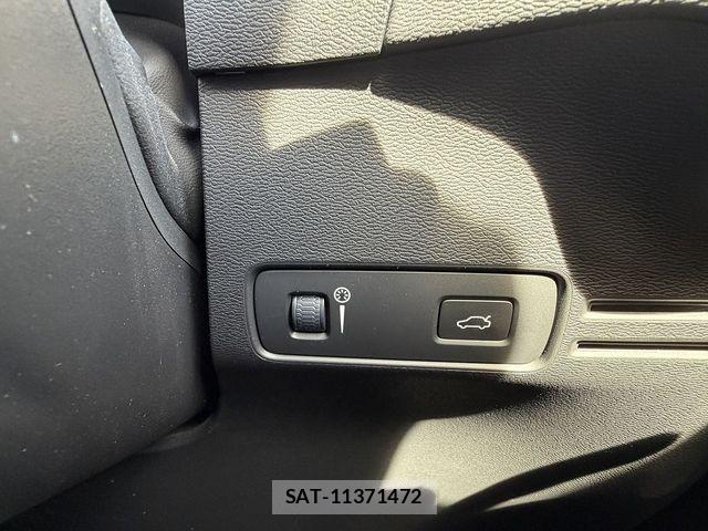 Volvo XC40 2019-09 7252764-29