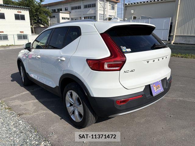 Volvo XC40 2019-09 7252764-3