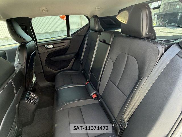 Volvo XC40 2019-09 7252764-8