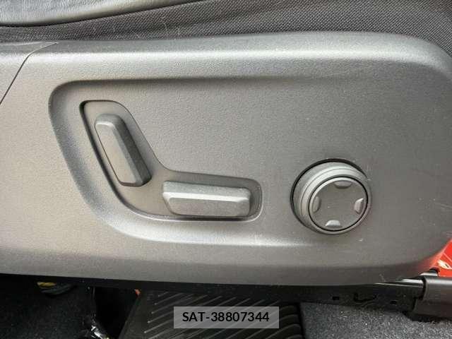 Volvo XC40 2019-11 7273233-23