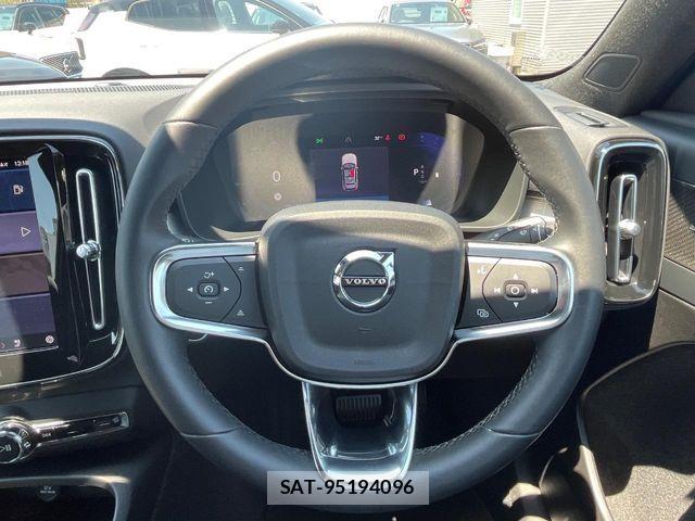 Volvo XC40 2023-07 7273230-10