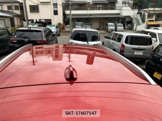 Volvo XC40 2021-12 7272696-11