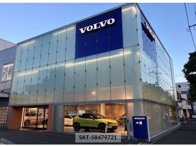 Volvo XC40 2021-07 7273231-3