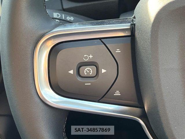 Volvo XC40 2022-03 7273232-10