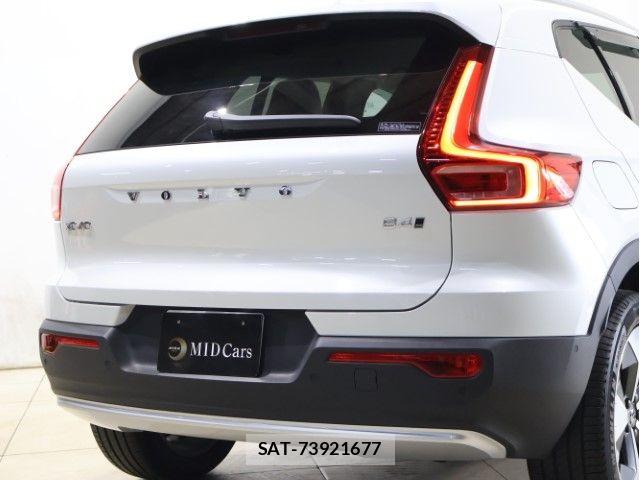 Volvo XC40 2024-01 7330991-17