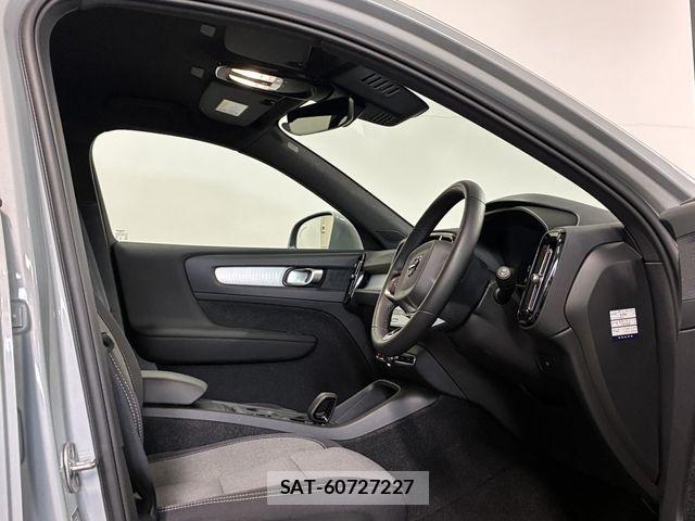 Volvo XC40 2024-06 7330993-1