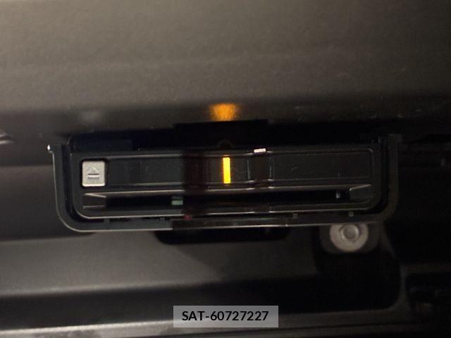 Volvo XC40 2024-06 7330993-29