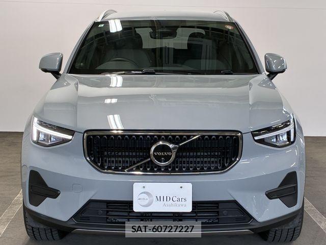 Volvo XC40 2024-06 7330993-3