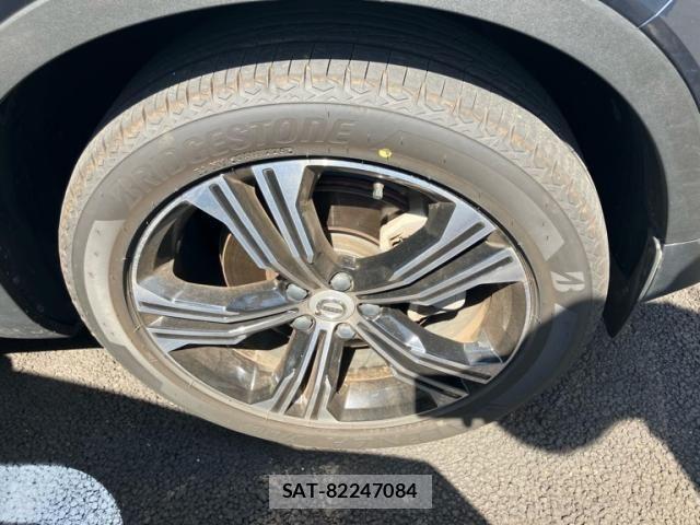 Volvo XC40 2020-03 7330996-9