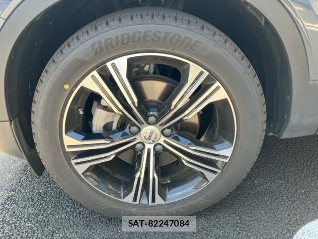 Volvo XC40 2020-03 7330996-11
