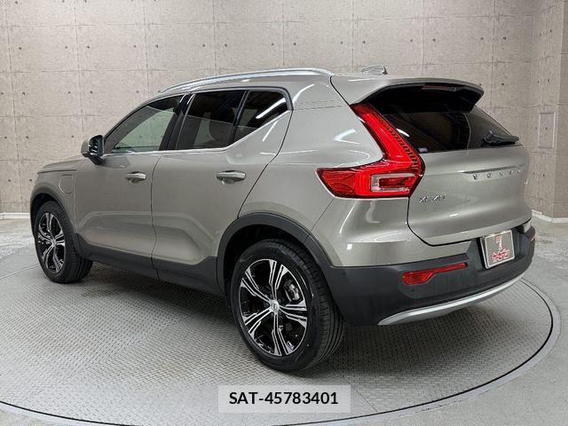 Volvo XC40 2021-09 7330999-10
