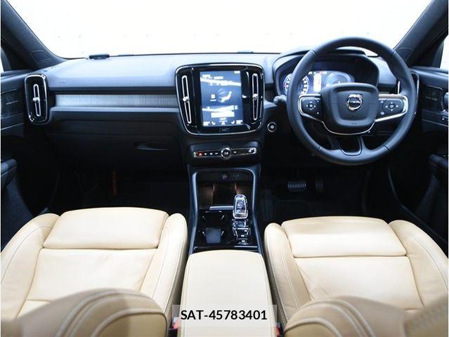 Volvo XC40 2021-09 7330999-2