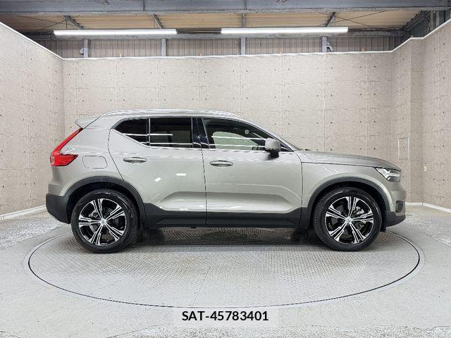 Volvo XC40 2021-09 7330999-8