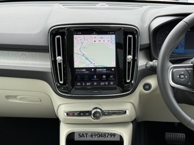 Volvo XC40 2024-08 7330994-12