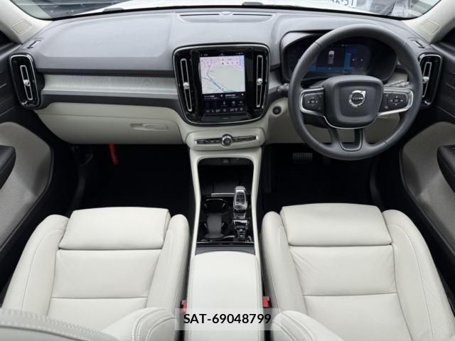 Volvo XC40 2024-08 7330994-1