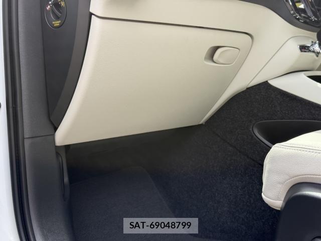 Volvo XC40 2024-08 7330994-29