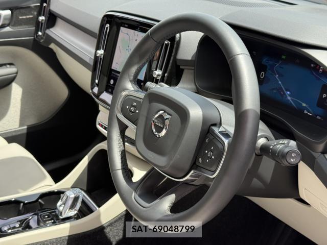 Volvo XC40 2024-08 7330994-6