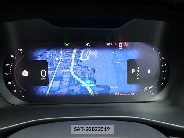 Volvo XC40 2024-10 7360368-12