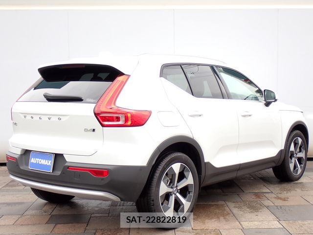 Volvo XC40 2024-10 7360368-2