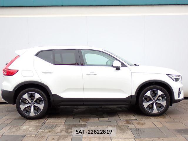 Volvo XC40 2024-10 7360368-4