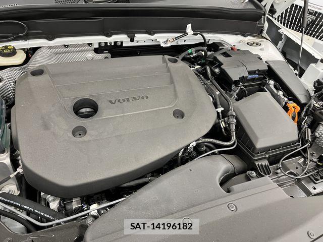 Volvo XC40 2025-09 7360365-11