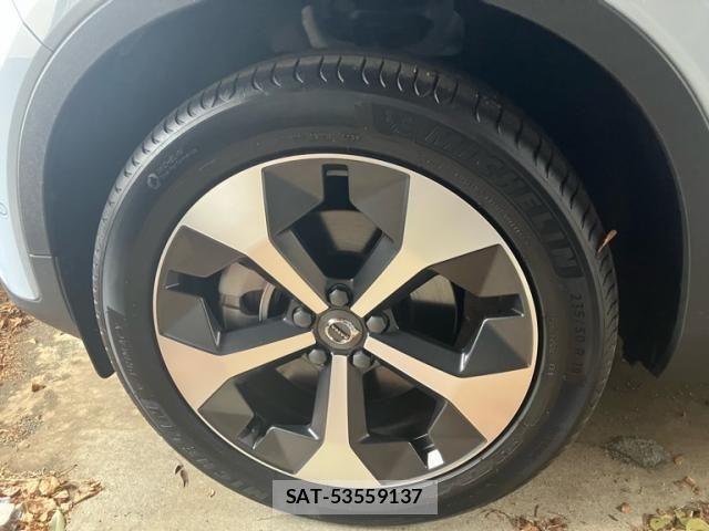 Volvo XC40 2024-07 7360369-10