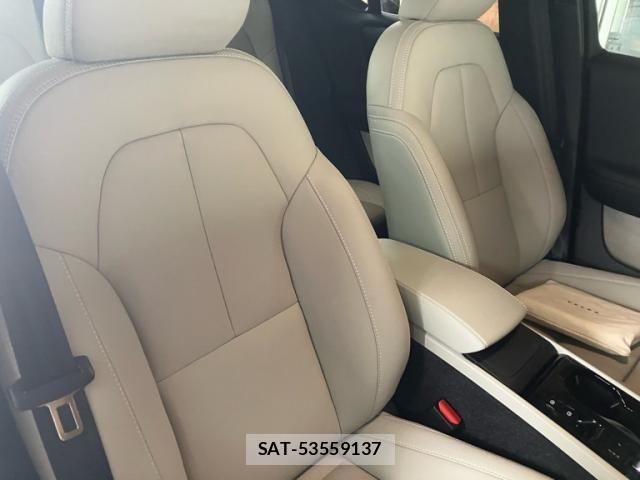 Volvo XC40 2024-07 7360369-15