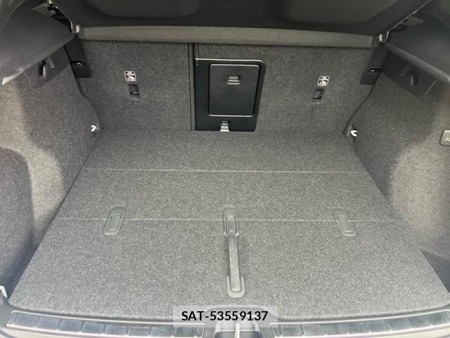 Volvo XC40 2024-07 7360369-18