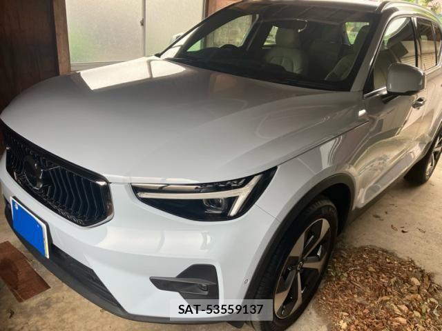 Volvo XC40 2024-07 7360369-1