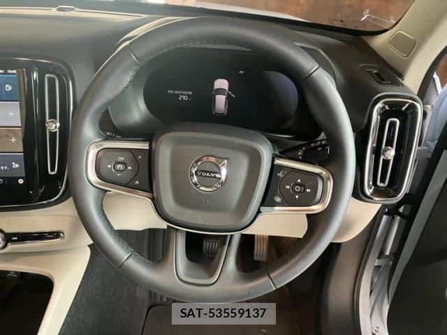 Volvo XC40 2024-07 7360369-21