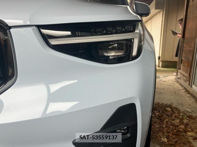 Volvo XC40 2024-07 7360369-4