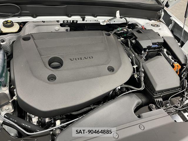 Volvo XC40 2025-09 7360367-11