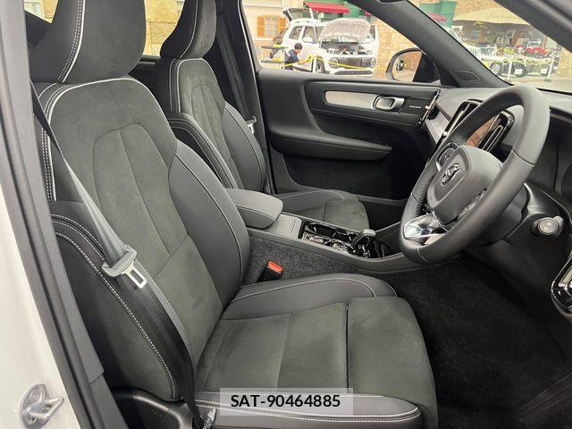 Volvo XC40 2025-09 7360367-3