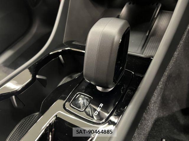 Volvo XC40 2025-09 7360367-7