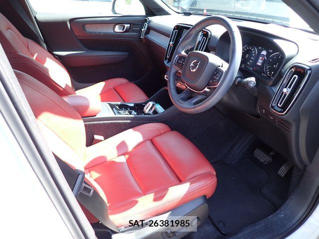 Volvo XC40 2021-01 7394721-1