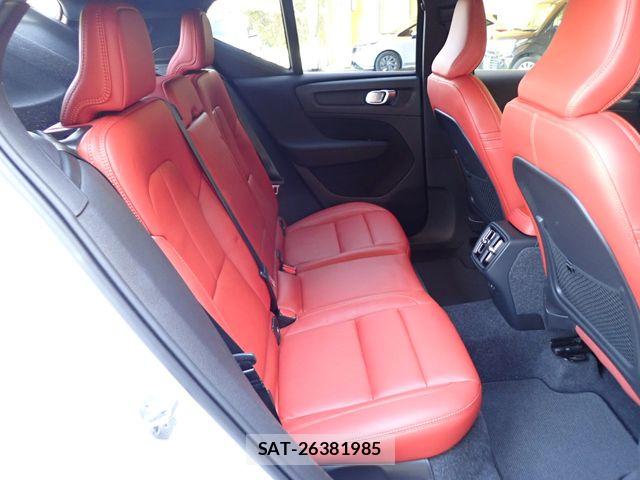 Volvo XC40 2021-01 7394721-22