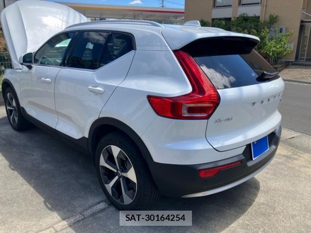 Volvo XC40 2022-11 7458690-13