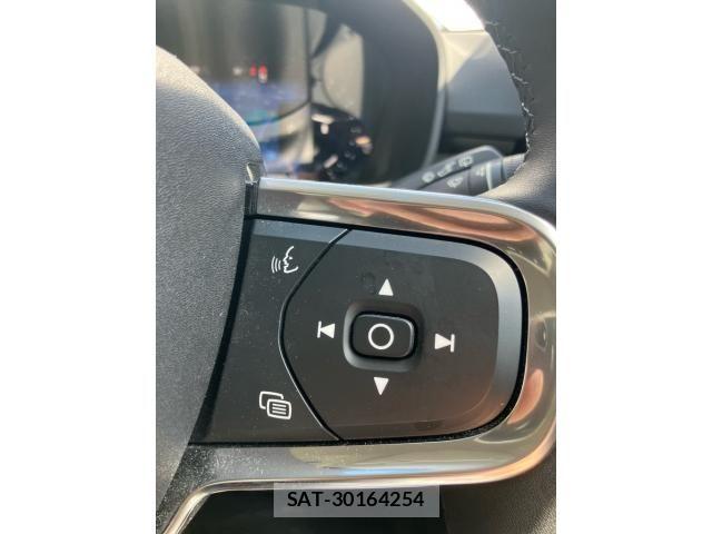 Volvo XC40 2022-11 7458690-18